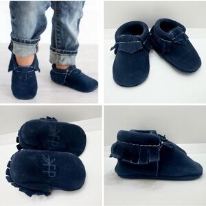 Freshly Picked FP Baby Suede Moccasins Fringed Soft Soles Navy